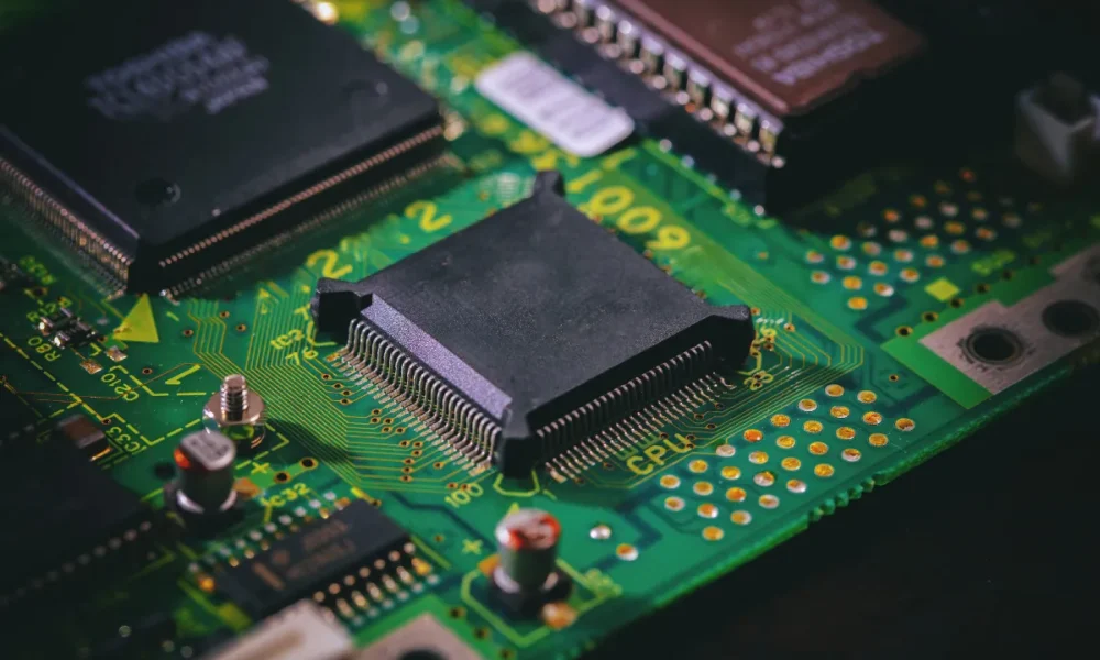 computer-circuit-board-closeup-cpu-processor-el-2026-01-09-11-38-43-utc